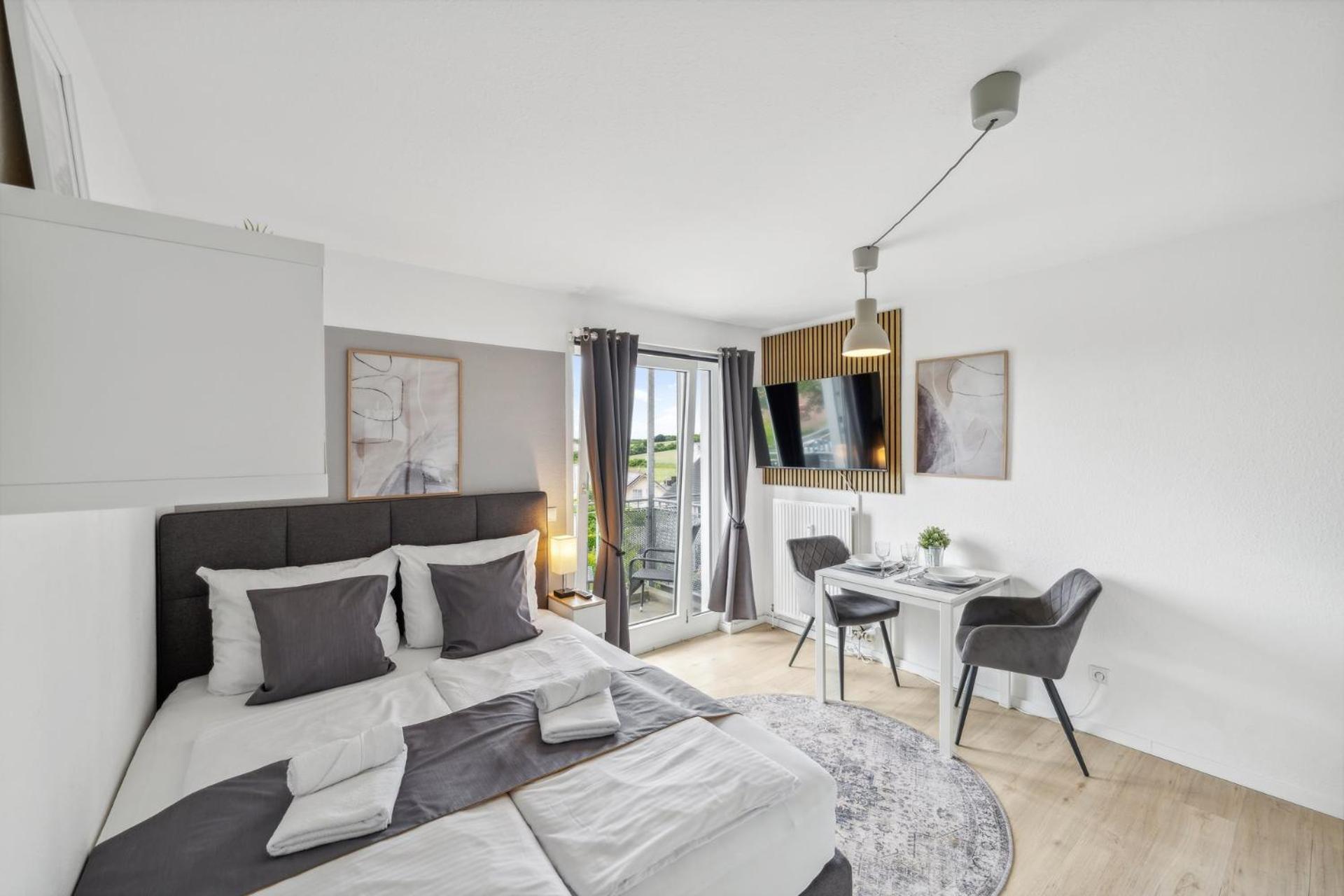 Andriss - Study & Work Apartments - Wifi - Kitchen Kaiserslautern Exterior foto